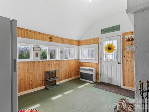 138 Robert Phillips Road Bakersville NC 28705