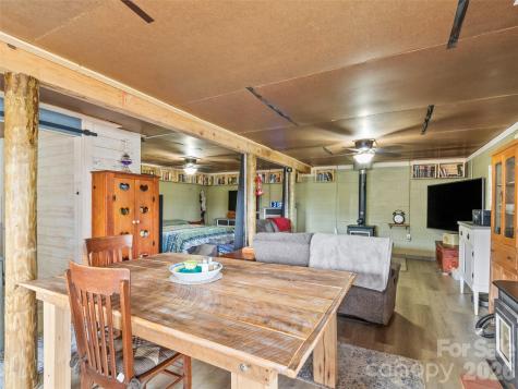 138 Robert Phillips Road Bakersville NC 28705