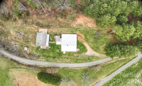 138 Robert Phillips Road Bakersville NC 28705