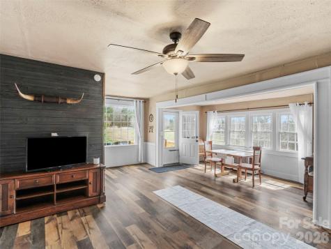 138 Robert Phillips Road Bakersville NC 28705