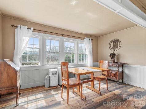 138 Robert Phillips Road Bakersville NC 28705