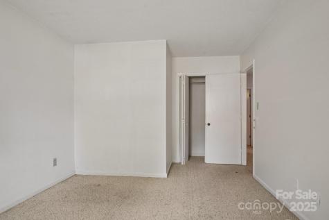 5531 Doverstone Court Charlotte NC 28208
