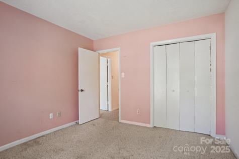 5531 Doverstone Court Charlotte NC 28208