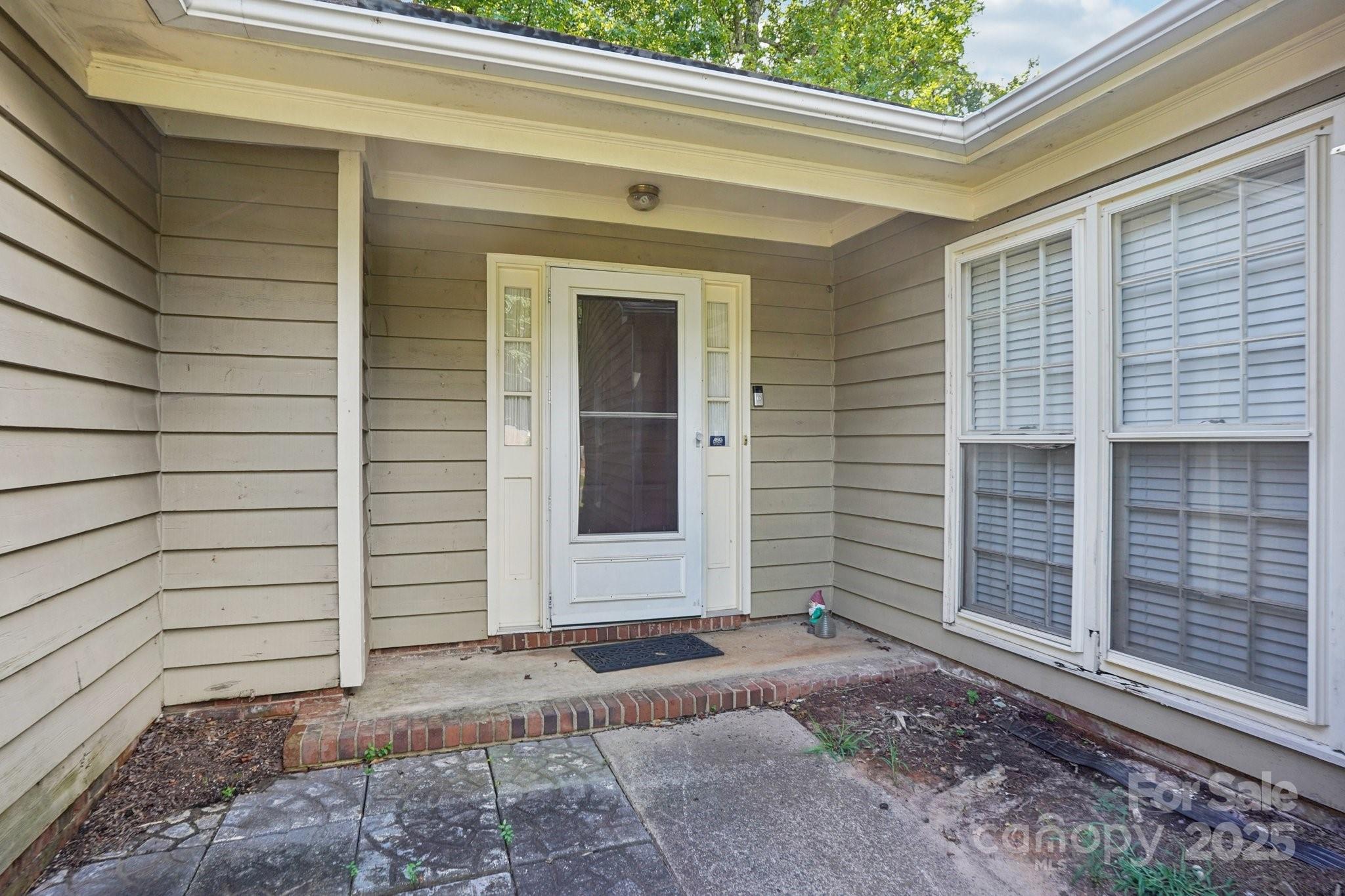 5531 Doverstone Court Charlotte NC 28208