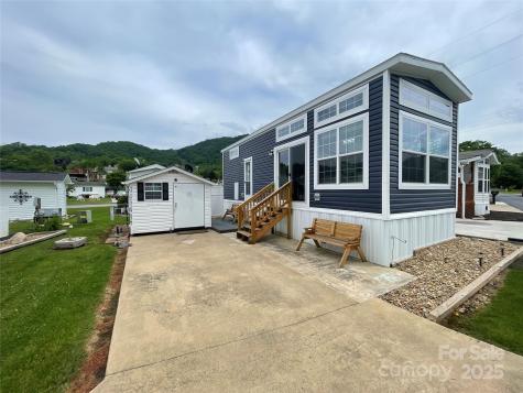 43 Vacation Pointe Waynesville NC 28785