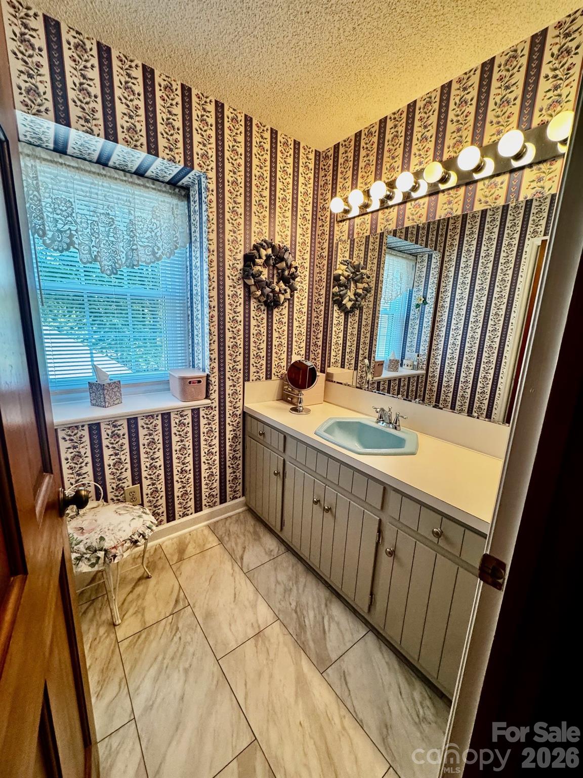 204 Brentwood Drive Maiden NC 28650