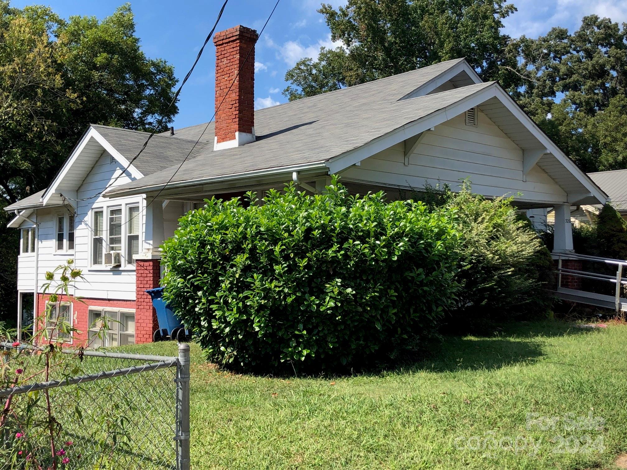 320 7th Street SW Hickory NC 28602