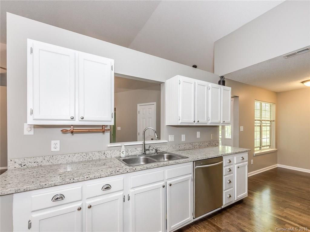 4441 Hounds Run Drive Matthews NC 28105