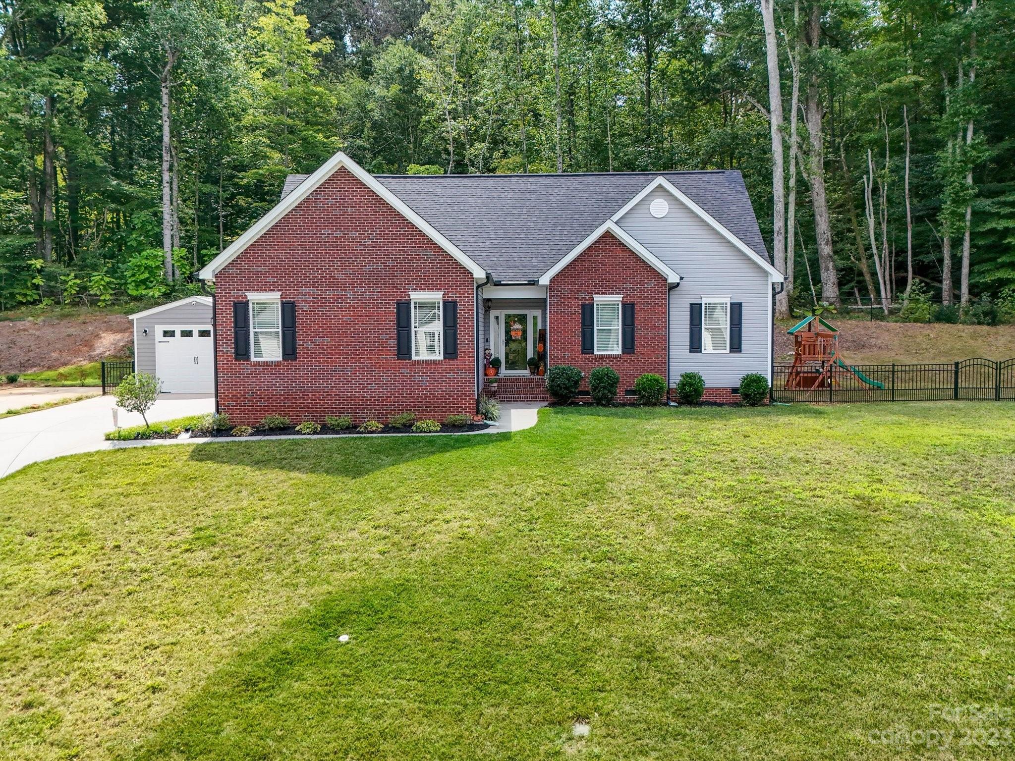 109 Lawson Court Stanley NC 28164