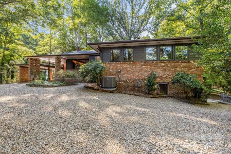 750 Braewick Road Tryon NC 28782