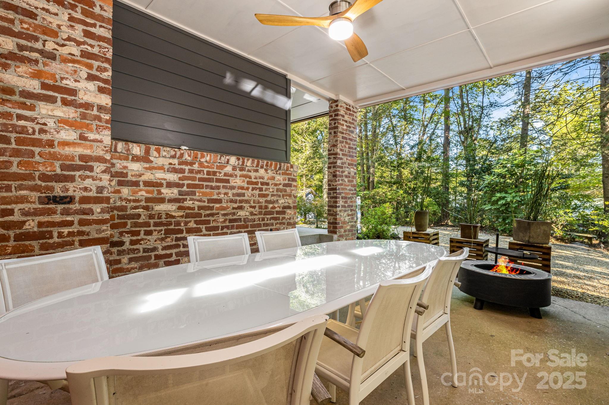 750 Braewick Road Tryon NC 28782