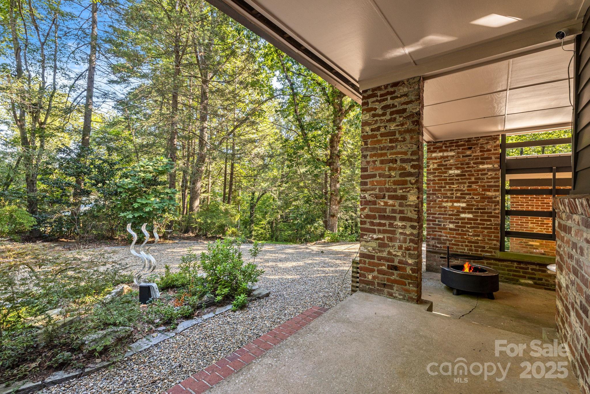 750 Braewick Road Tryon NC 28782