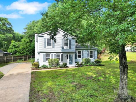 8514 Timber Crest Circle Charlotte NC 28226