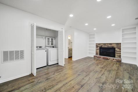 8514 Timber Crest Circle Charlotte NC 28226