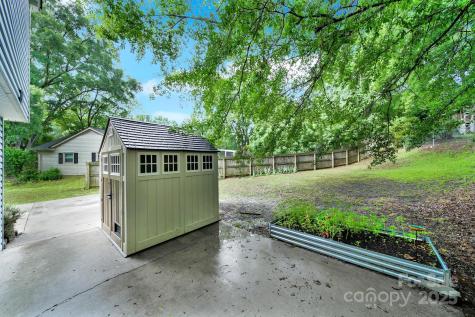 8514 Timber Crest Circle Charlotte NC 28226