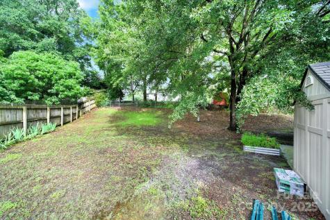 8514 Timber Crest Circle Charlotte NC 28226