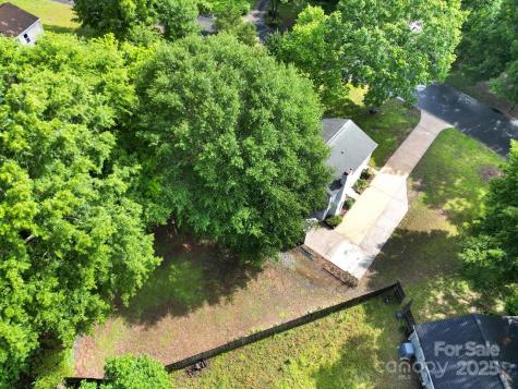 8514 Timber Crest Circle Charlotte NC 28226