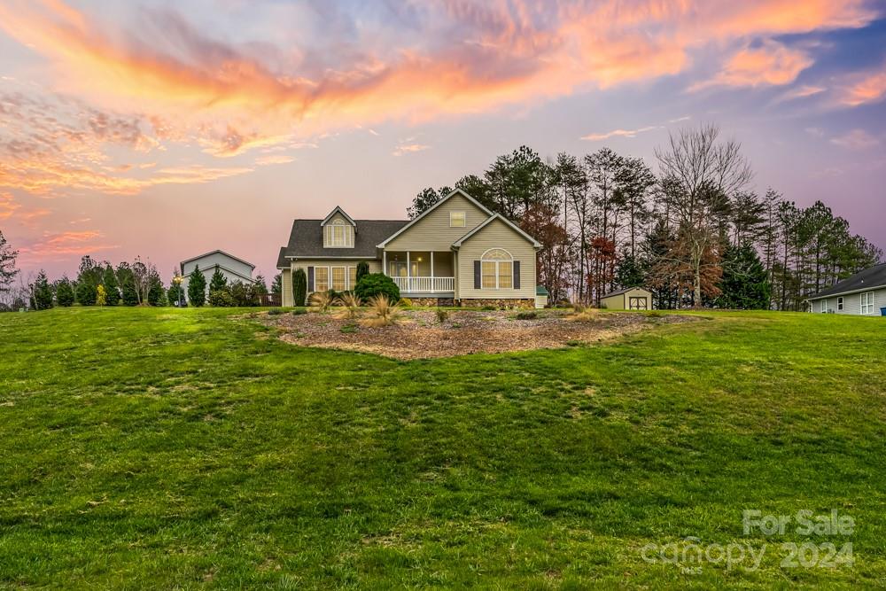 207 Sienna Drive Hickory NC 28601