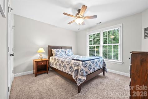 5625 Weavers Row Gastonia NC 28056