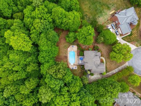 5625 Weavers Row Gastonia NC 28056