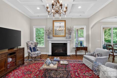 1005 Kara Court Matthews NC 28104