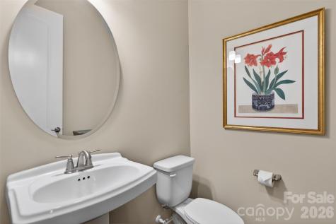 1005 Kara Court Matthews NC 28104