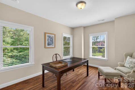 1005 Kara Court Matthews NC 28104