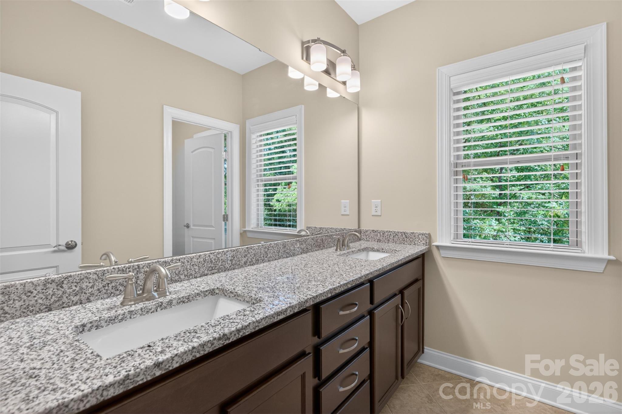 1005 Kara Court Matthews NC 28104