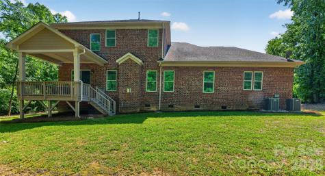 1005 Kara Court Matthews NC 28104