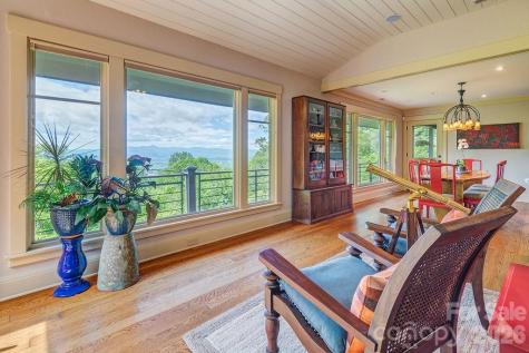 24 Westhaven Drive Asheville NC 28804