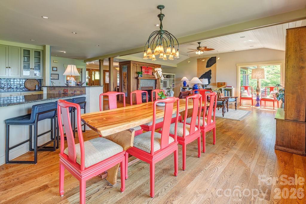 24 Westhaven Drive Asheville NC 28804