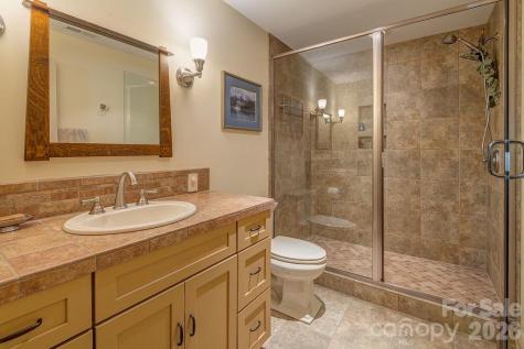 24 Westhaven Drive Asheville NC 28804