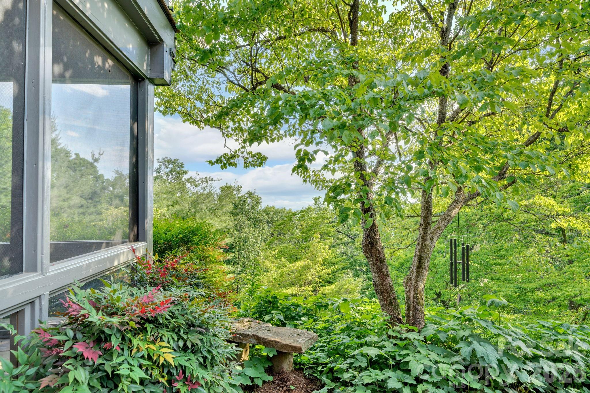24 Westhaven Drive Asheville NC 28804