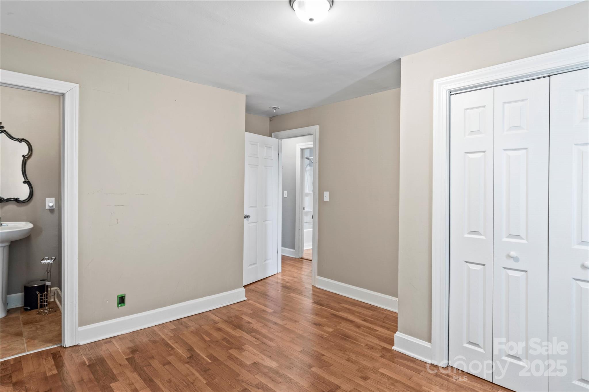 133 South Street Elkin NC 28621