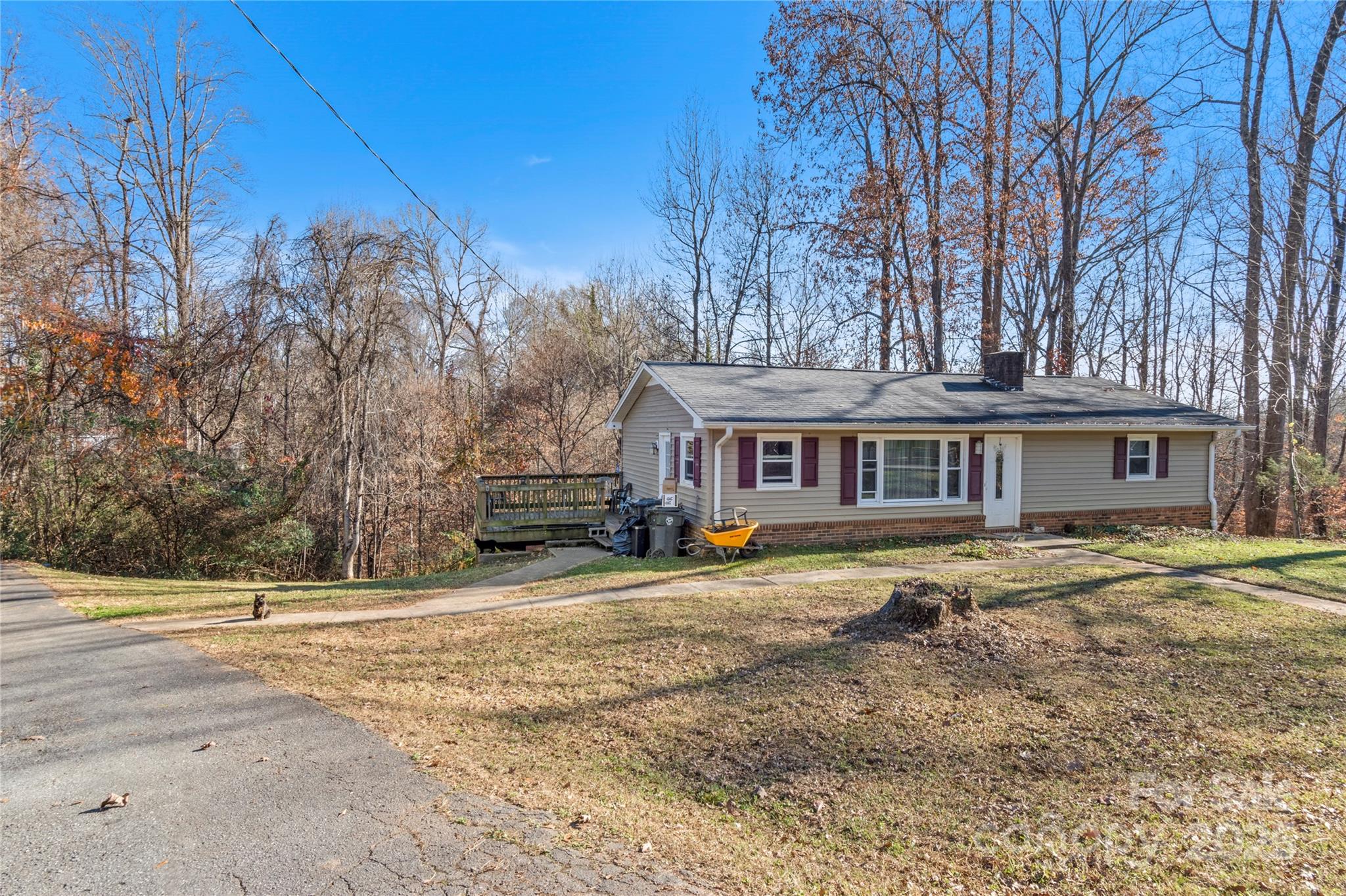 133 South Street Elkin NC 28621
