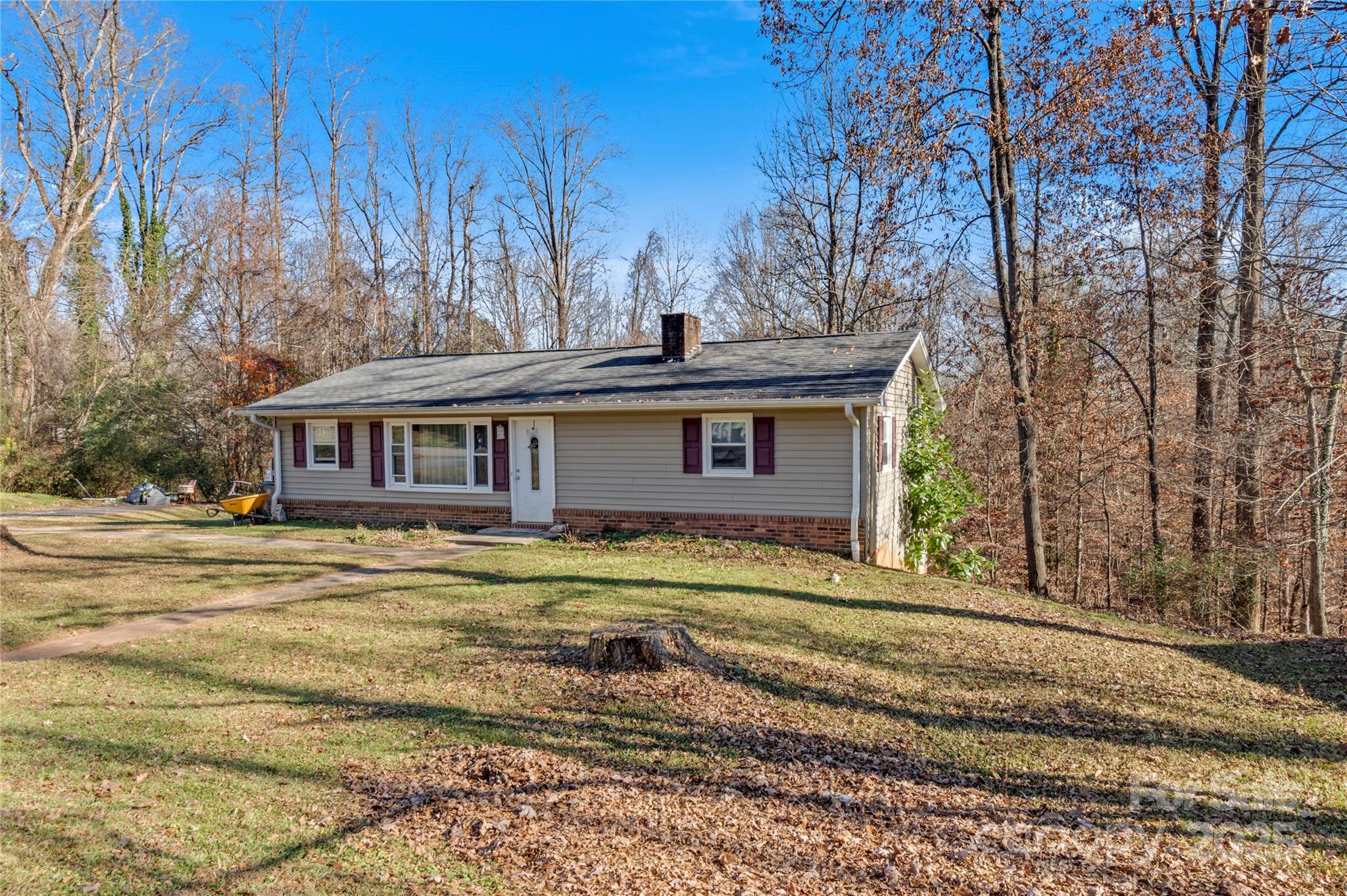133 South Street Elkin NC 28621