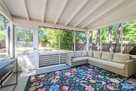 1609 Belvedere Avenue Charlotte NC 28205