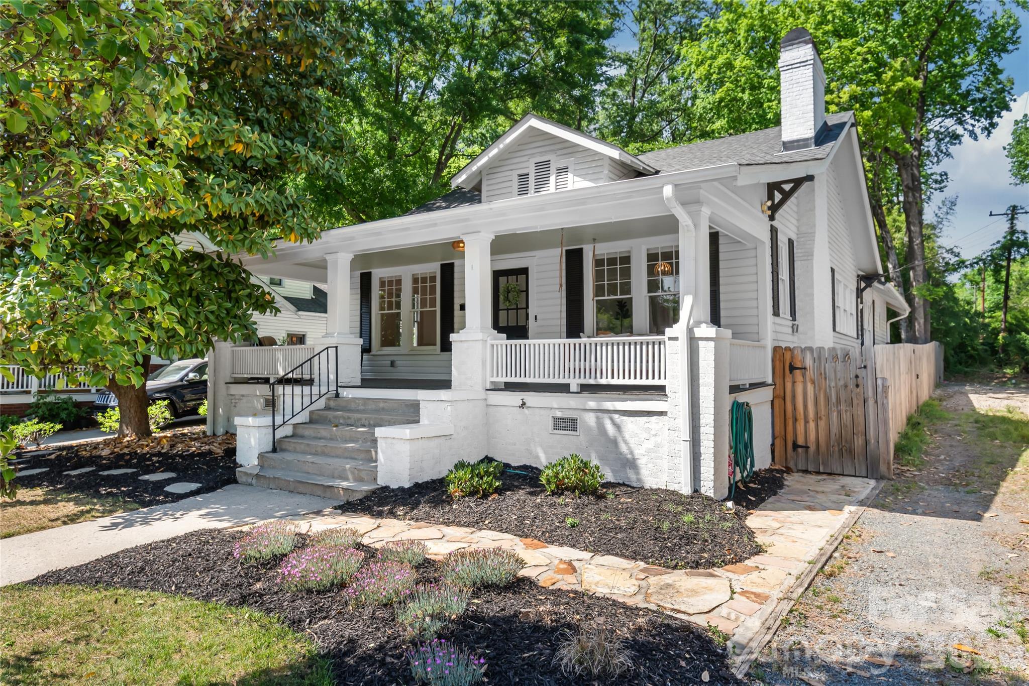 1609 Belvedere Avenue Charlotte NC 28205