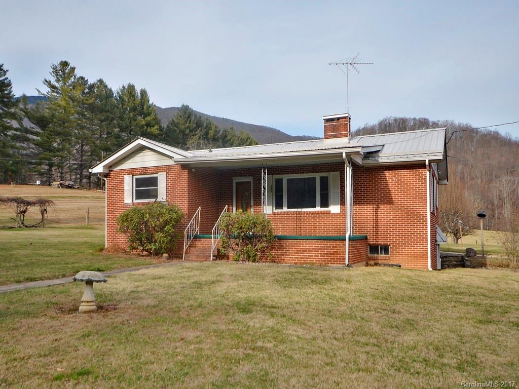 480 Walker Road Waynesville NC 28786