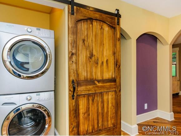 156 Rumbough Place Asheville NC 28806