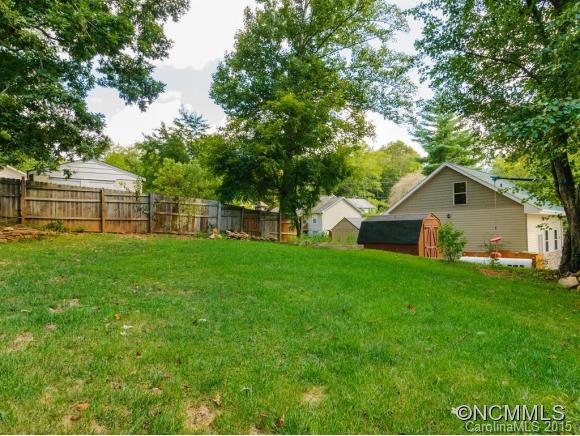 156 Rumbough Place Asheville NC 28806