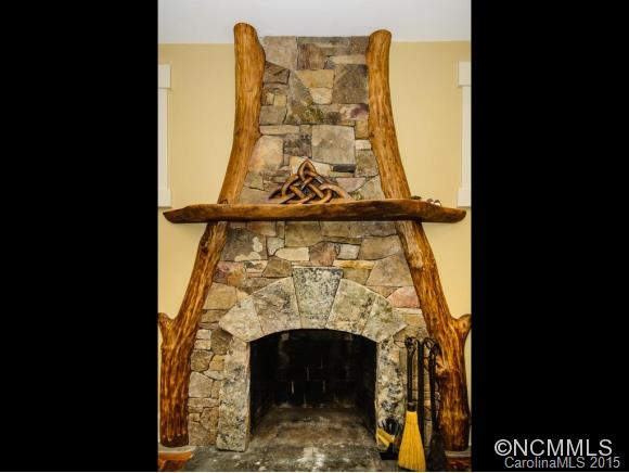 156 Rumbough Place Asheville NC 28806