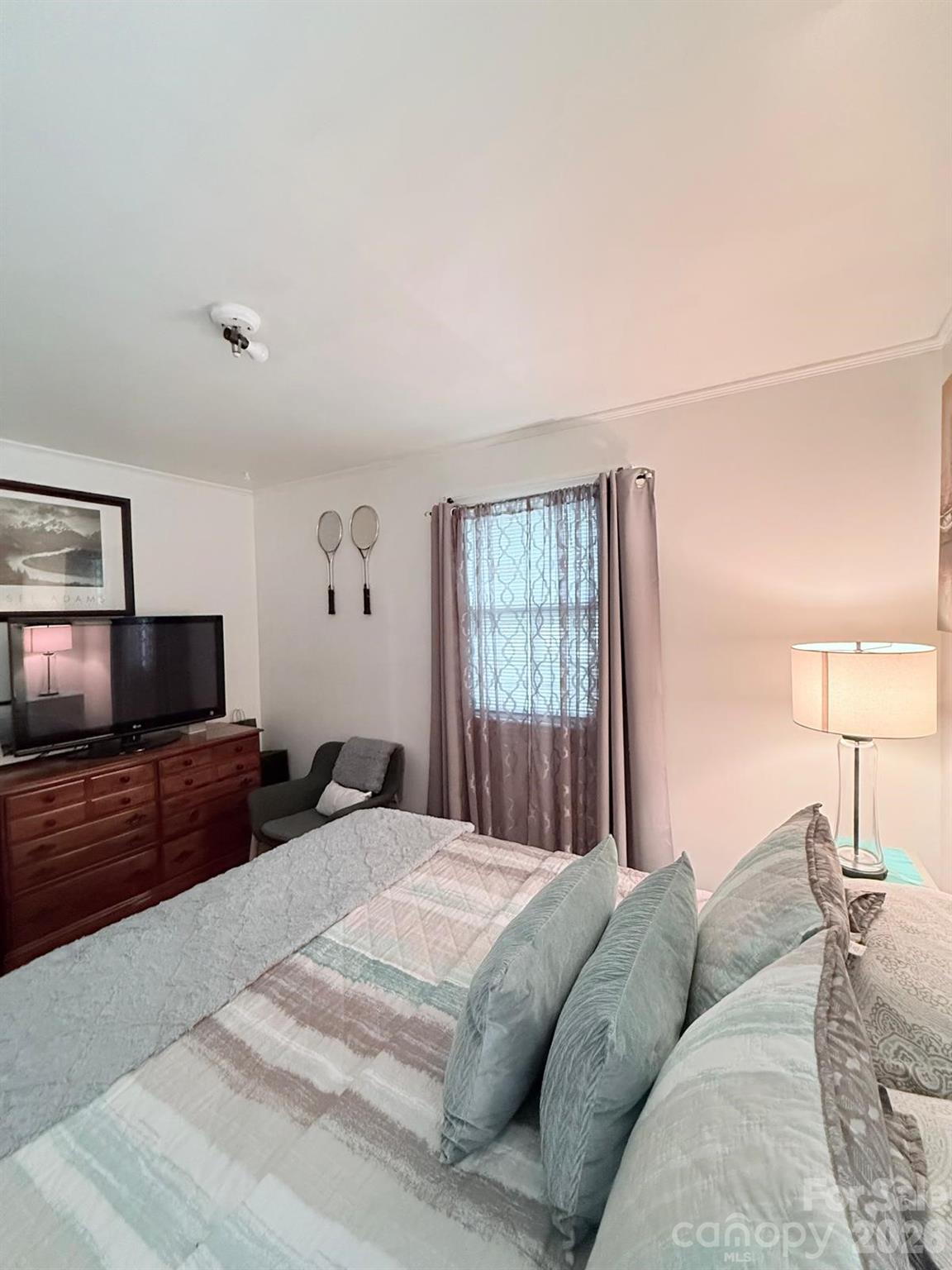 4937 S Tryon Street Charlotte NC 28217