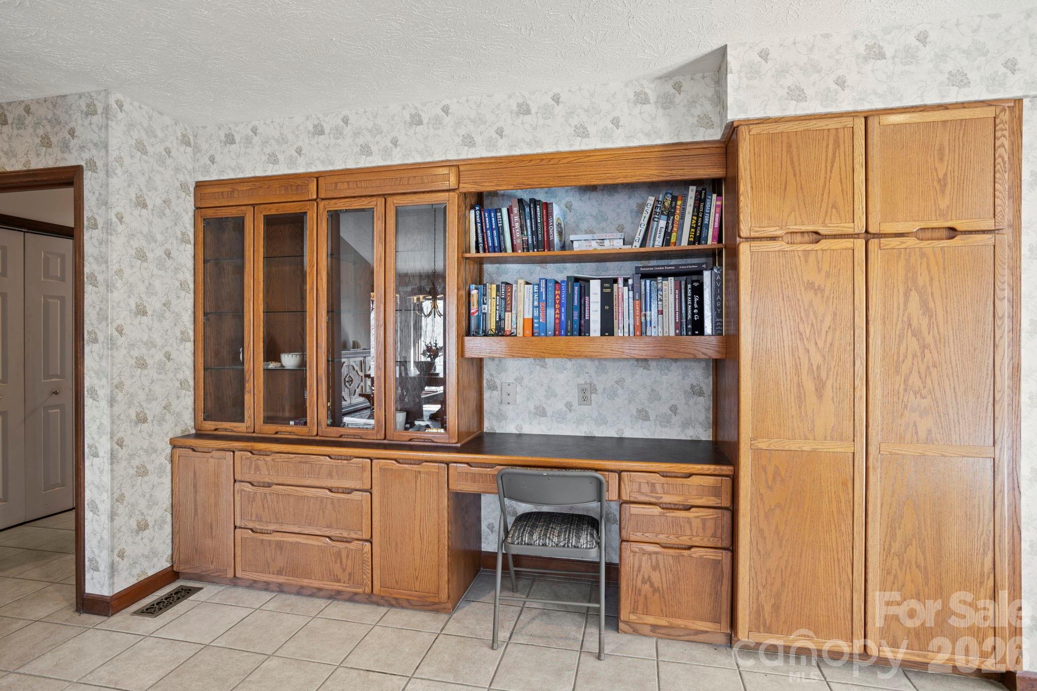 404 W Browning Road Hendersonville NC 28791
