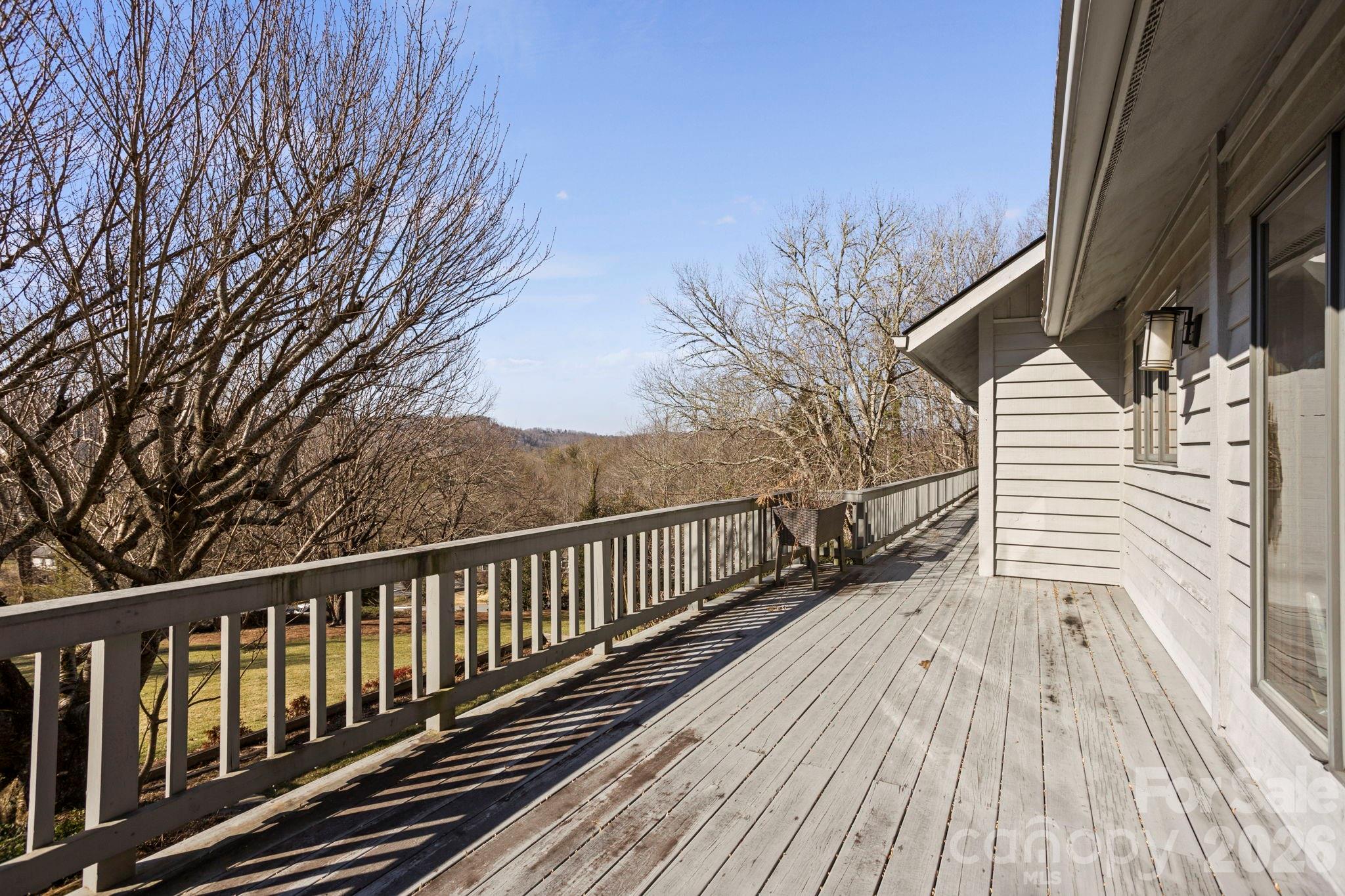 404 W Browning Road Hendersonville NC 28791