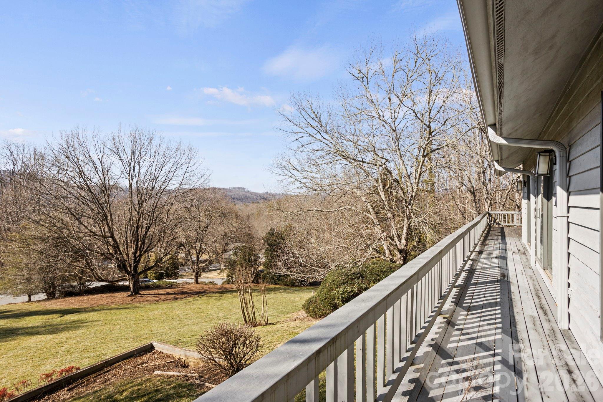 404 W Browning Road Hendersonville NC 28791