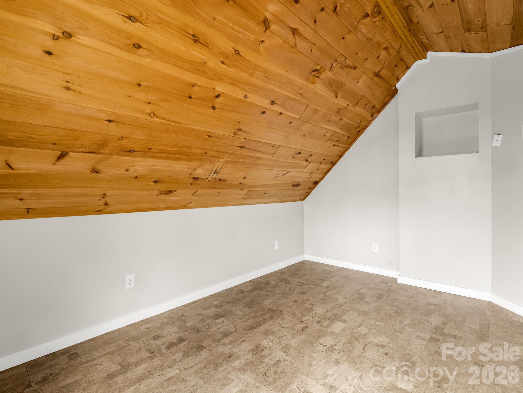 110 Chetan Way Lake Lure NC 28746
