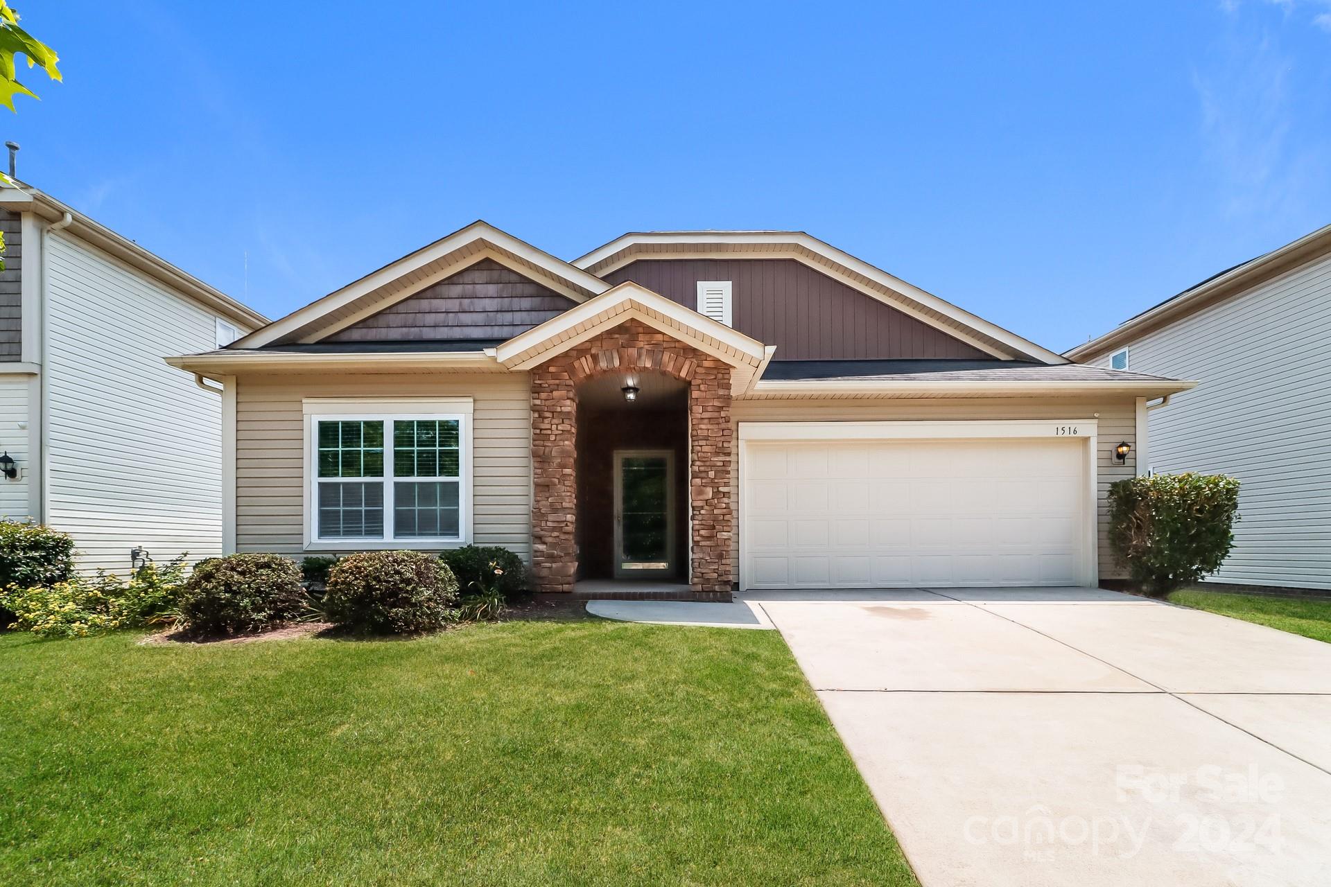 1516 Chilford Court Charlotte NC 28213