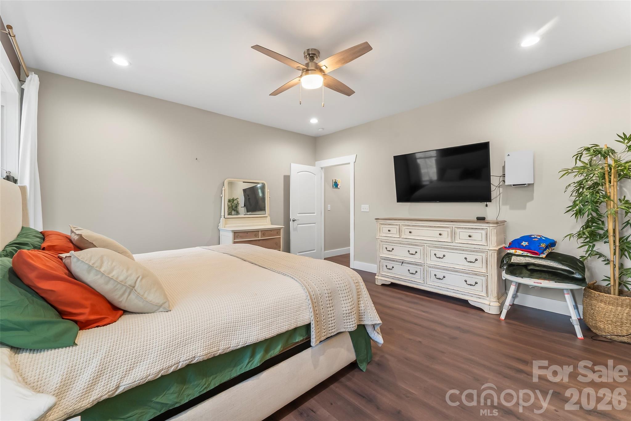 126 Doe Path Circle Hudson NC 28638