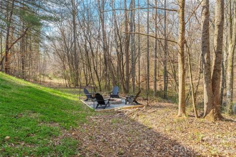 126 Doe Path Circle Hudson NC 28638